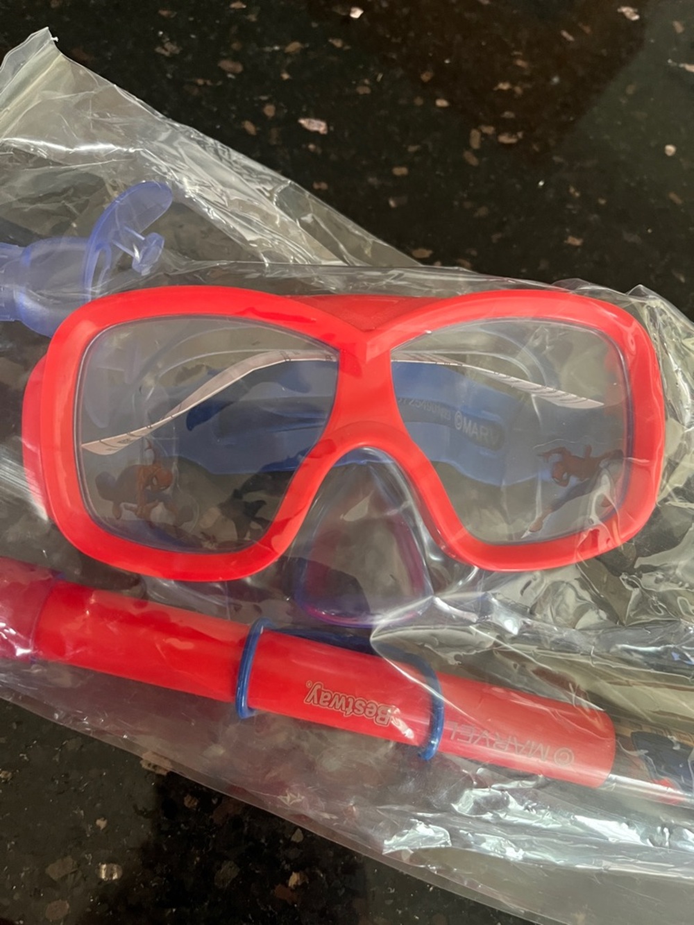 🇺🇸Marvel Spider-Man Kids Snorkel an Mask Set in Red and Blue - Picture 4 of 7